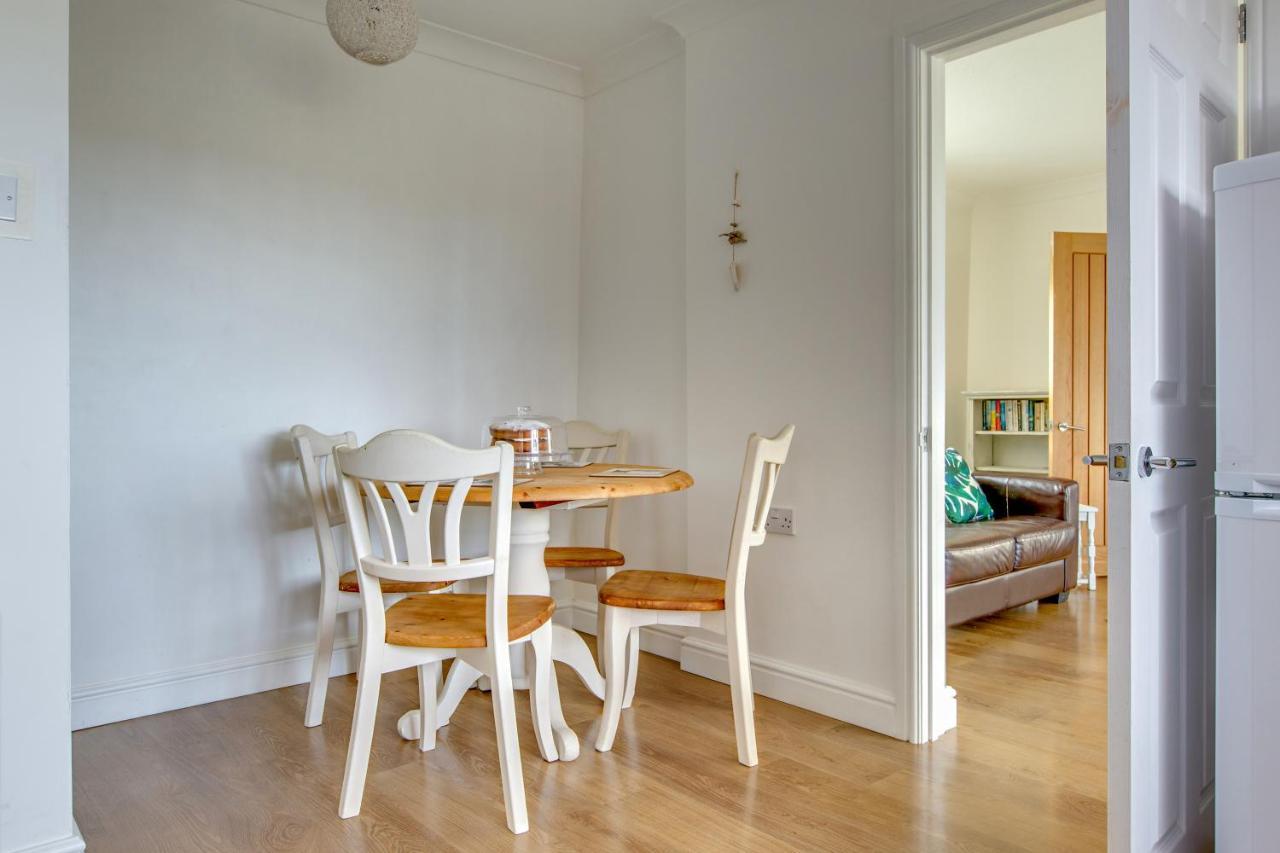 Chestnut Cottage Felbrigg Bagian luar foto