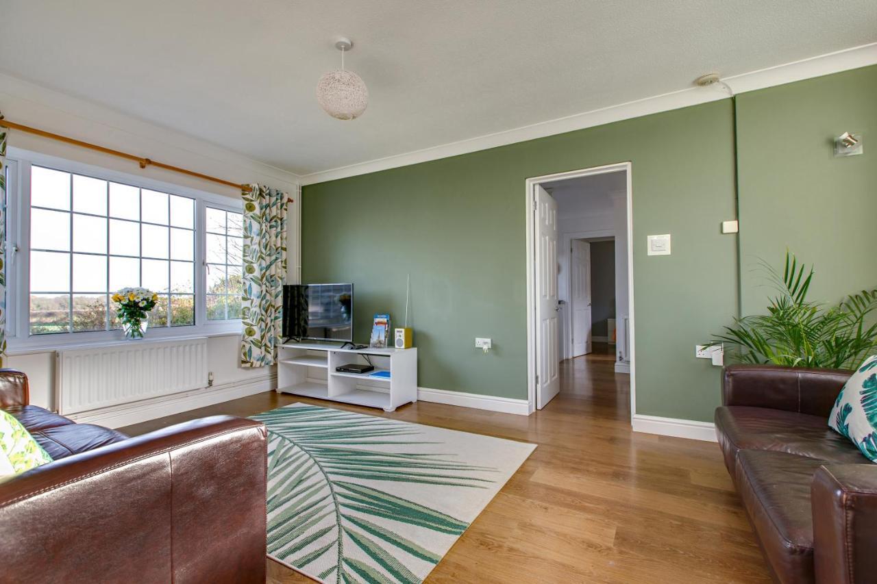 Chestnut Cottage Felbrigg Bagian luar foto